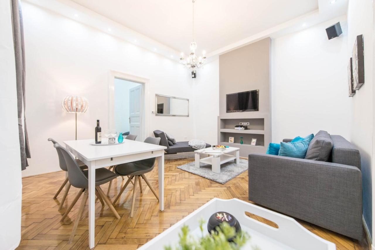 Dominik Apartment ブダペスト エクステリア 写真